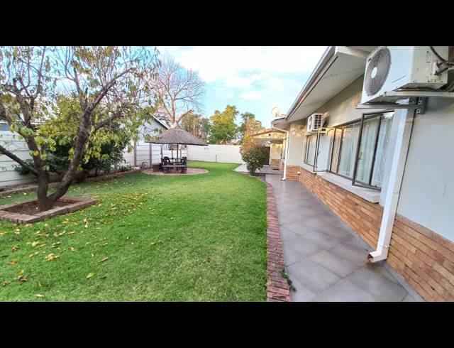 3 BEDROOM HOUSE TO LET IN VANDERBIJLPARK SW 1